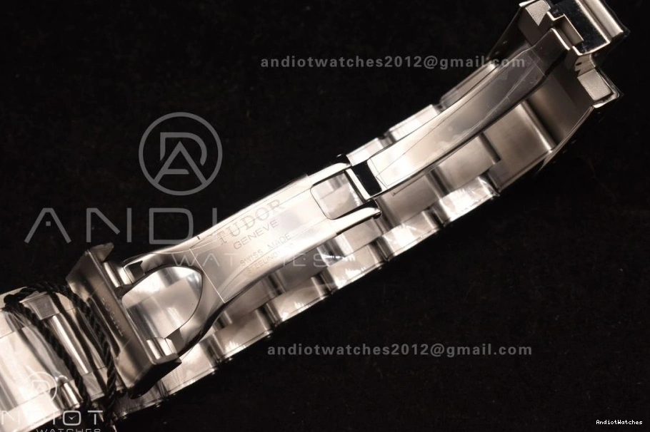 Edition Pepsi Blue Bracelet Dial White on SoftTouch ZF Black Best A 521 Bay Bezel 1:1 Red GMT SS 0228